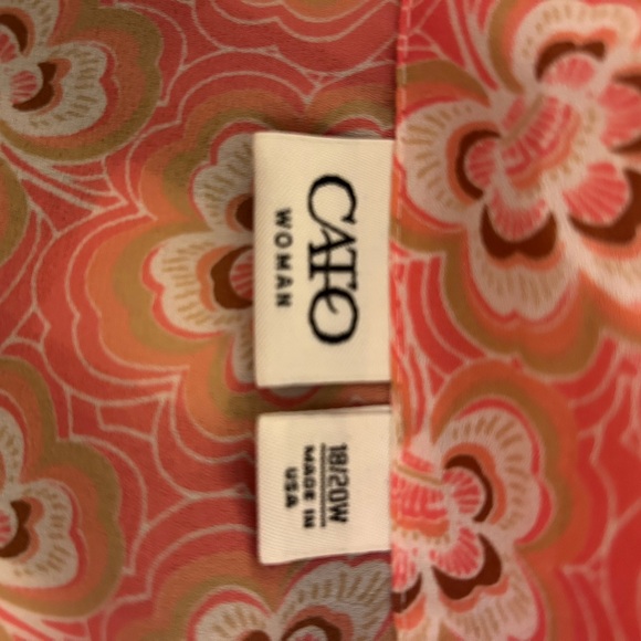 Cato  Cute floral blouse with tie .  Size 18-20 - Picture 4 of 5